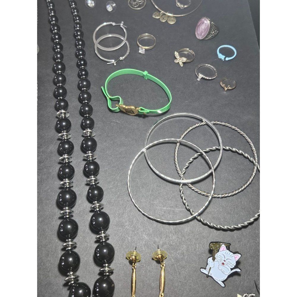 Wearable jewelry lot / bundle - Picture 11 of 14